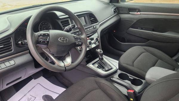 Thumbnail of 2019 HYUNDAI Elantra