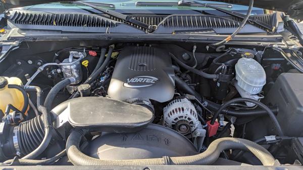 Thumbnail of 2003 GMC Sierra