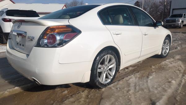 Thumbnail of 2012 NISSAN Altima