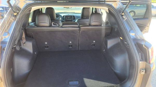 Thumbnail of 2021 JEEP Cherokee